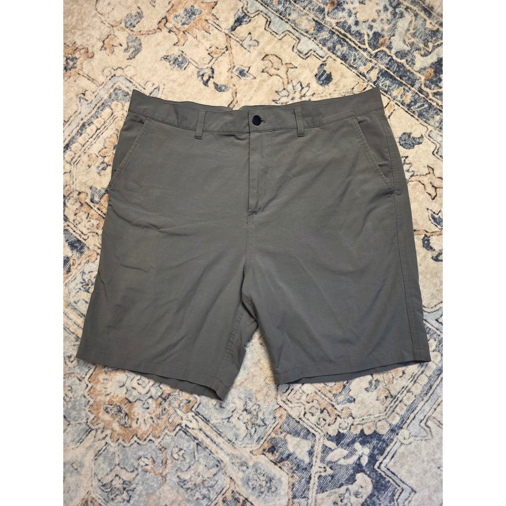 Free Fly Apparel Men's Hybrid Shorts in Olive Green